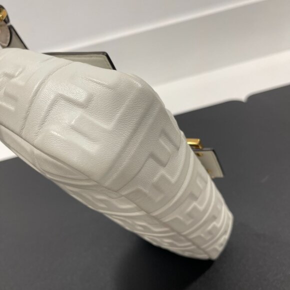 Fendi Baguette White Leather 2-way Bag (JB1238) - Picture 7 of 10